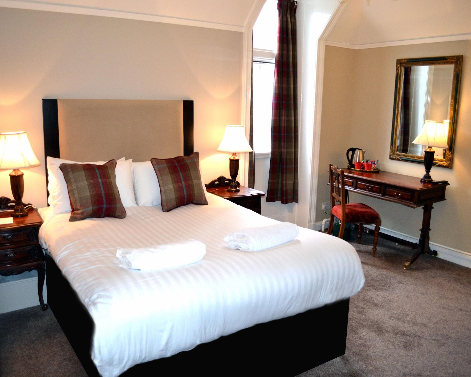 Tulloch Castle Hotel 'A Bespoke Hotel' Dingwall Exterior photo